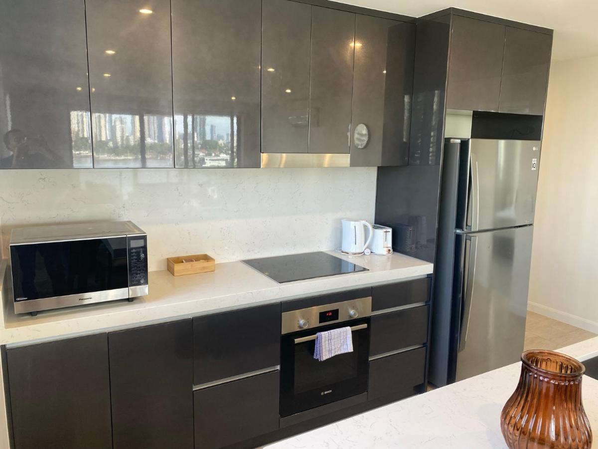 Serenity Surfers Paradise Gold Coast Ngoại thất bức ảnh